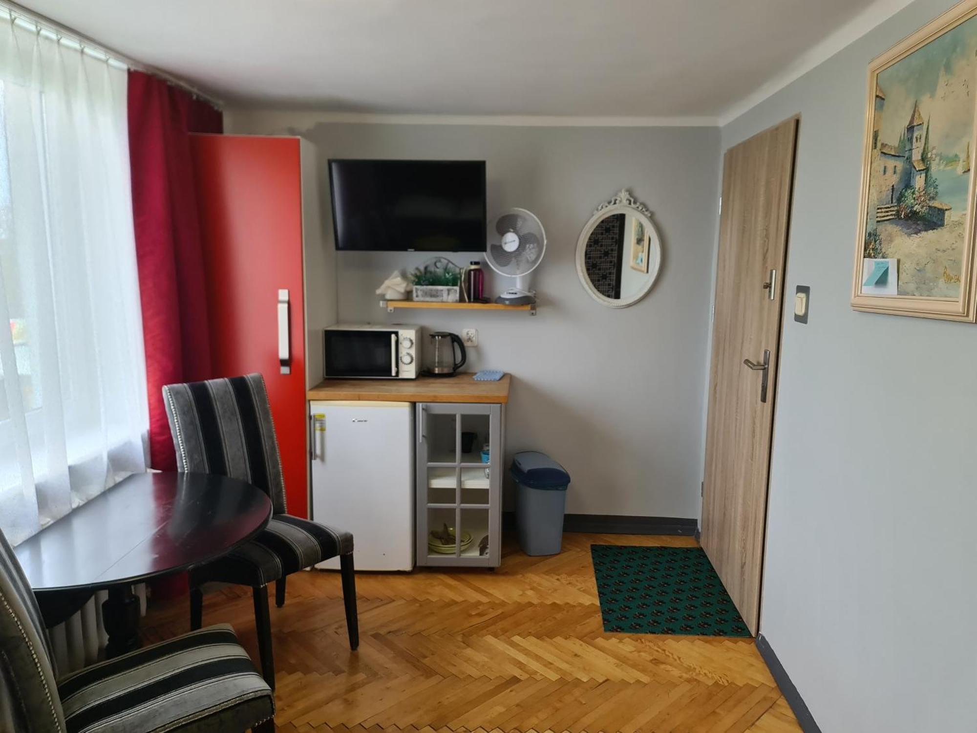 Hel-Tour Pokoje Goscinne Władysławowo Εξωτερικό φωτογραφία