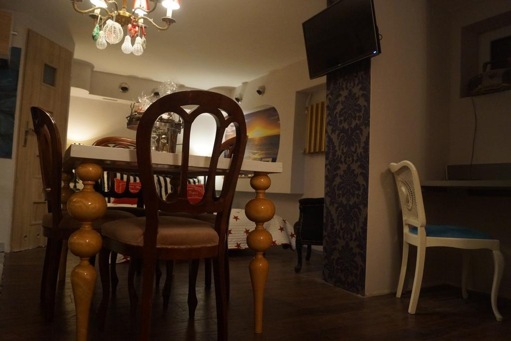 Hel-Tour Pokoje Goscinne Władysławowo Εξωτερικό φωτογραφία